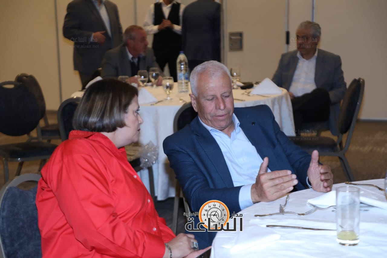 Madar Al-Saa Images 0.887958467117238