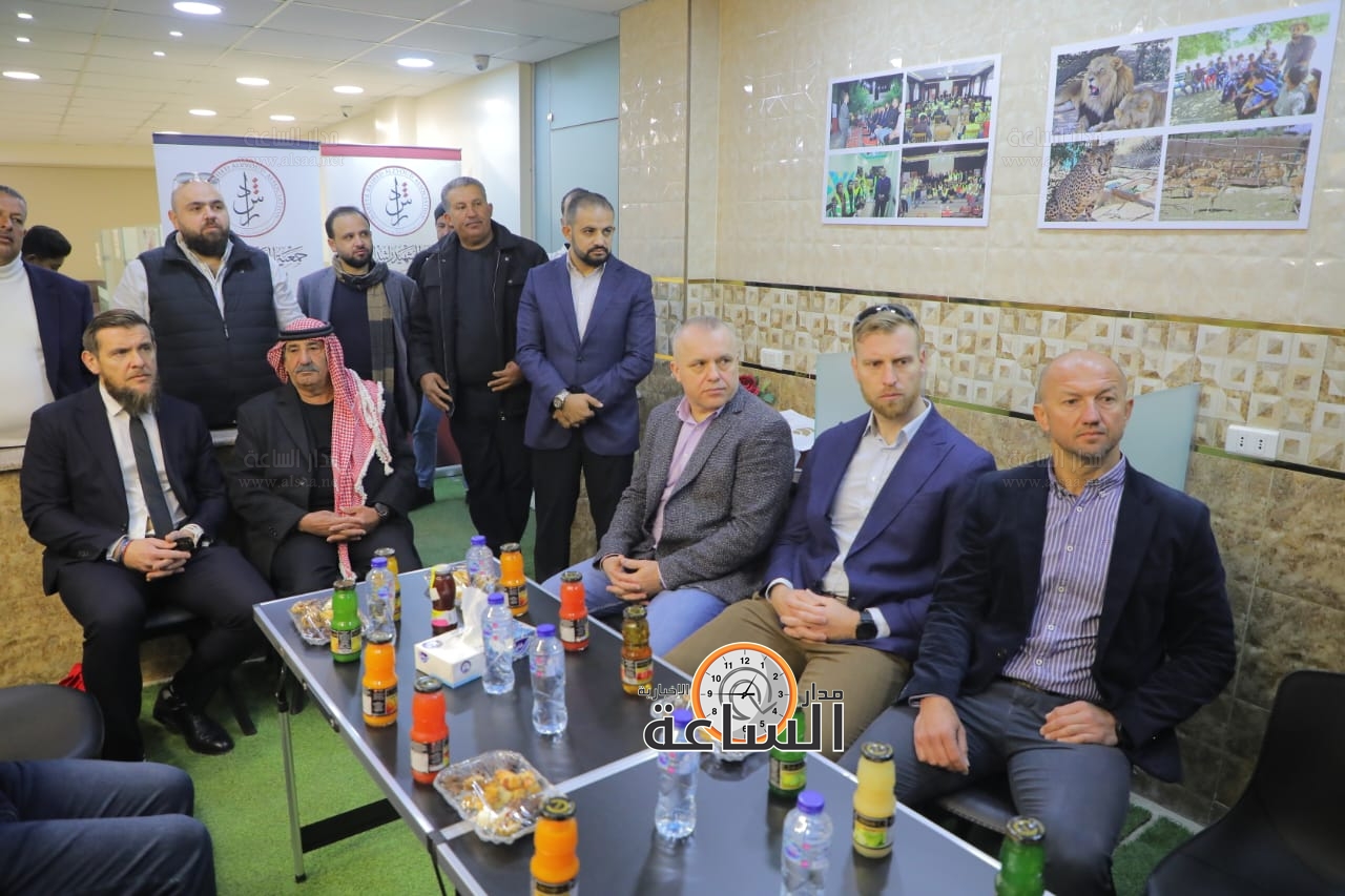 Madar Al-Saa Images 0.3496526131422082