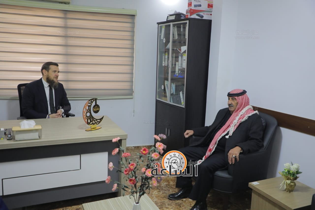 Madar Al-Saa Images 0.9295434152553002