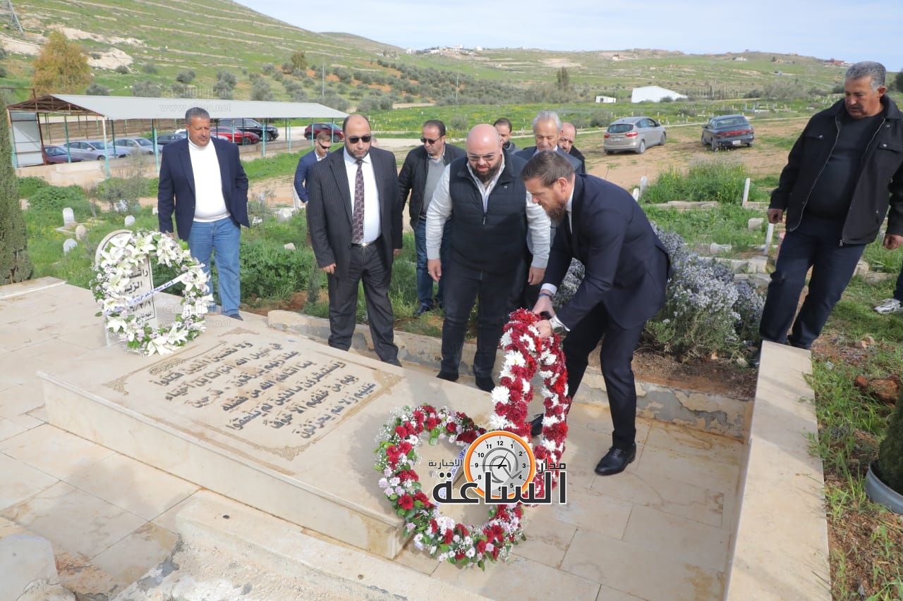 Madar Al-Saa Images 0.9454896372087027