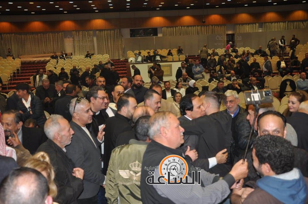 Madar Al-Saa Images 0.7126878271258548