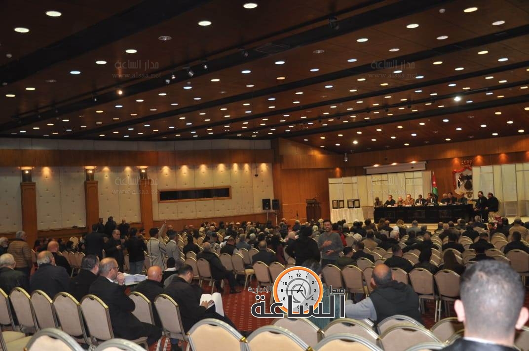 Madar Al-Saa Images 0.876456506841681