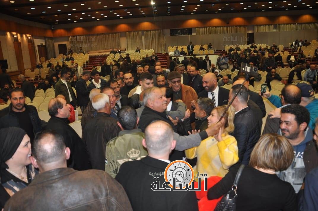 Madar Al-Saa Images 0.7792269584501286