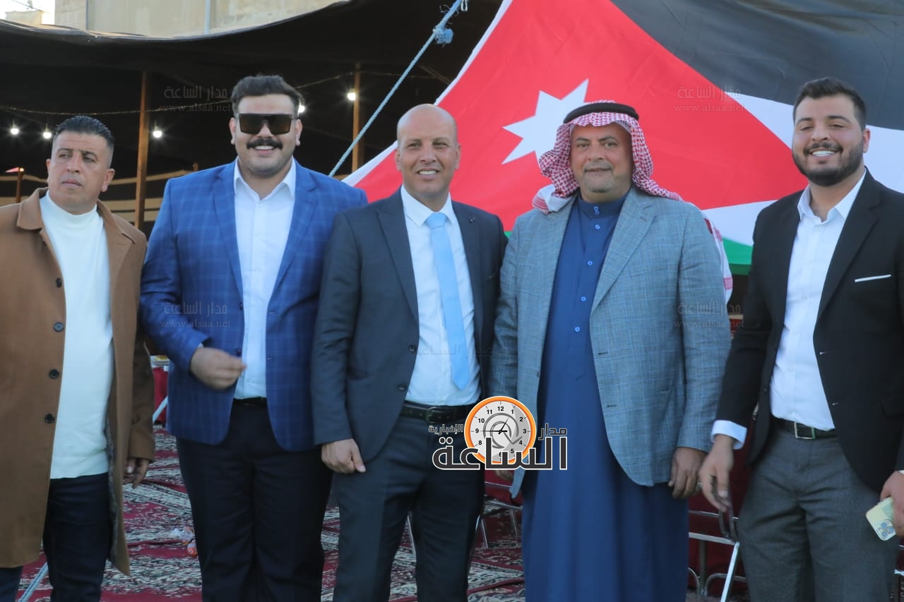 Madar Al-Saa Images 0.3369532774325408