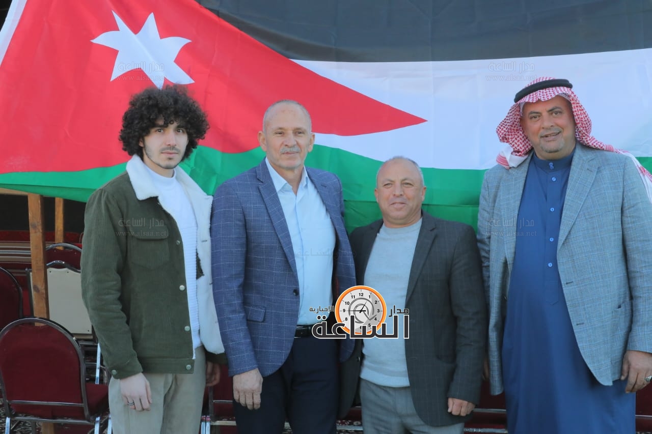 Madar Al-Saa Images 0.44588174370240696