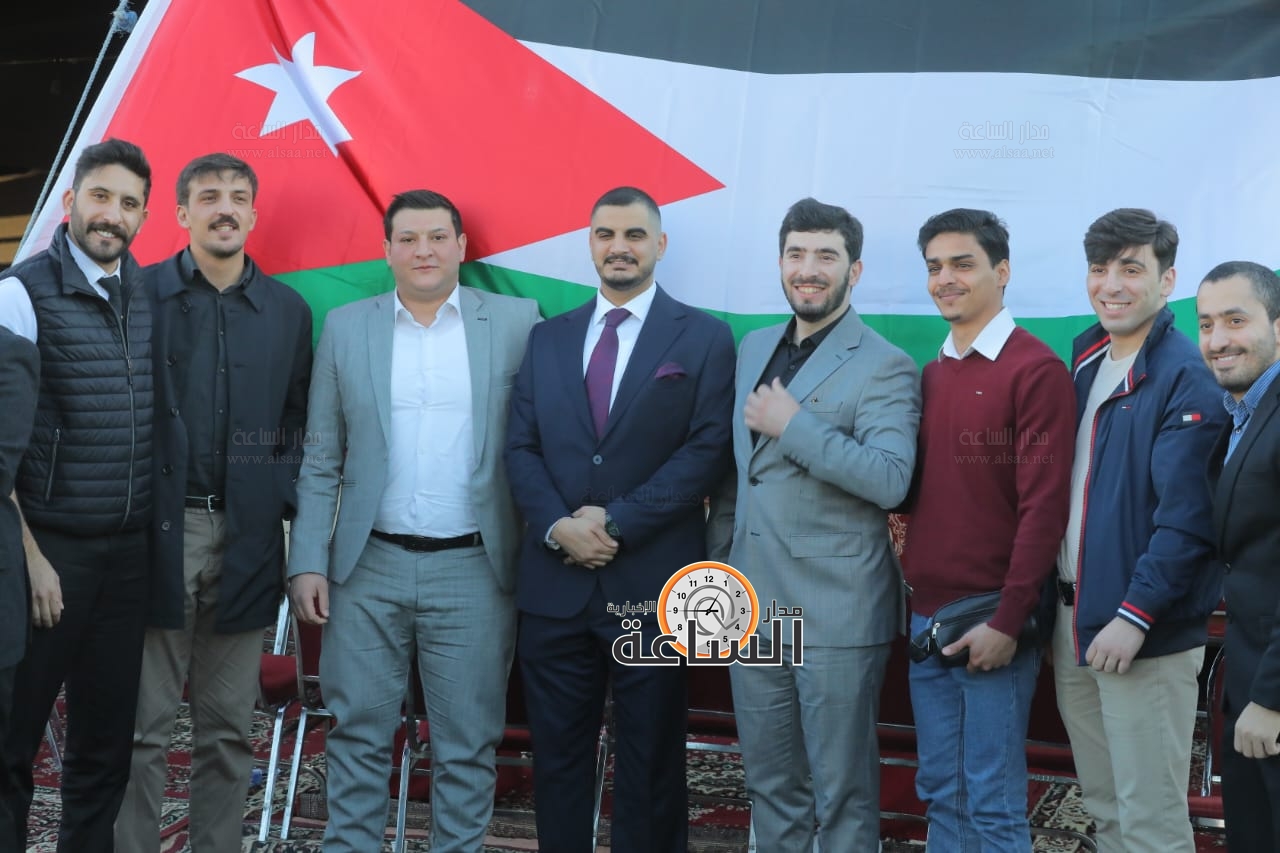 Madar Al-Saa Images 0.19994240747254488