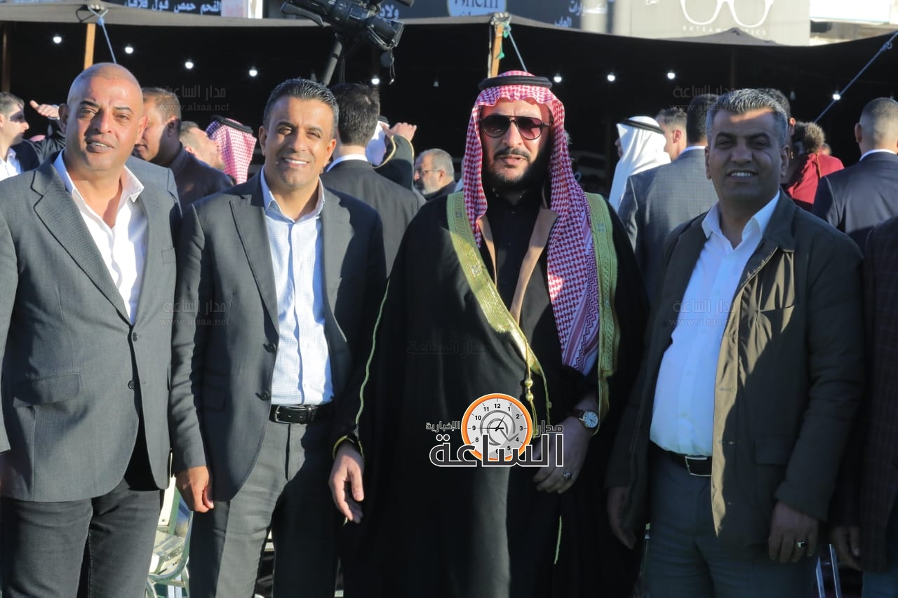 Madar Al-Saa Images 0.4398901801758317