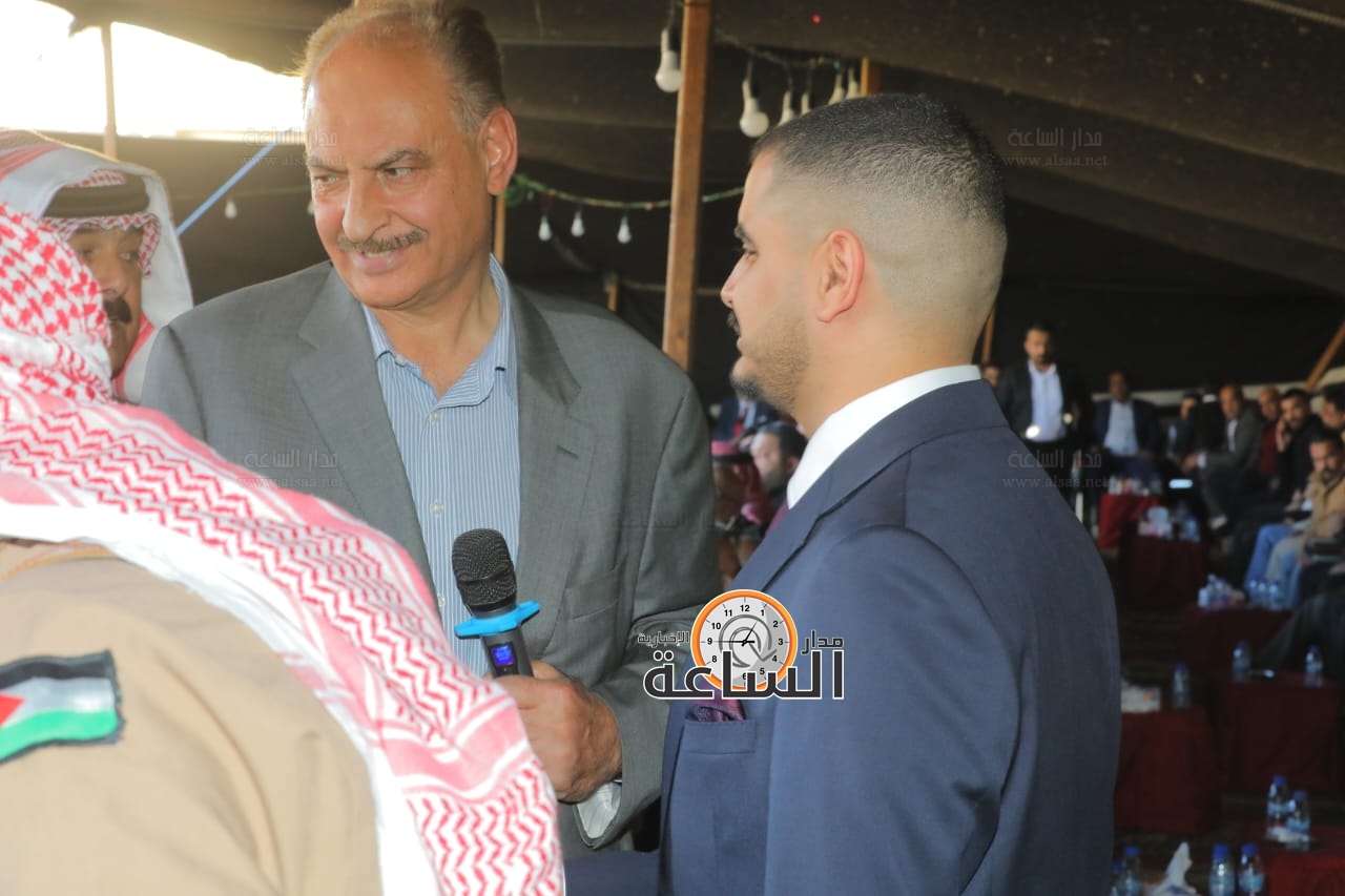 Madar Al-Saa Images 0.04128620868023303