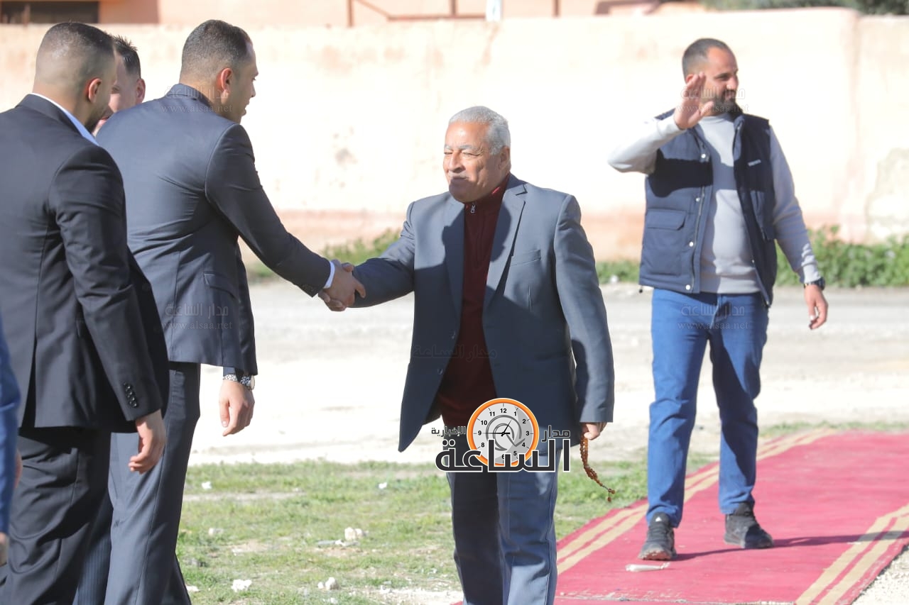 Madar Al-Saa Images 0.787469896175877