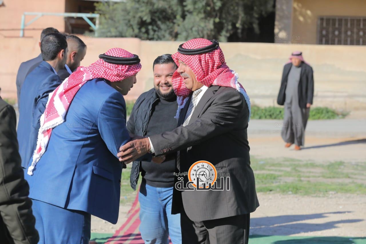 Madar Al-Saa Images 0.38185627373847275