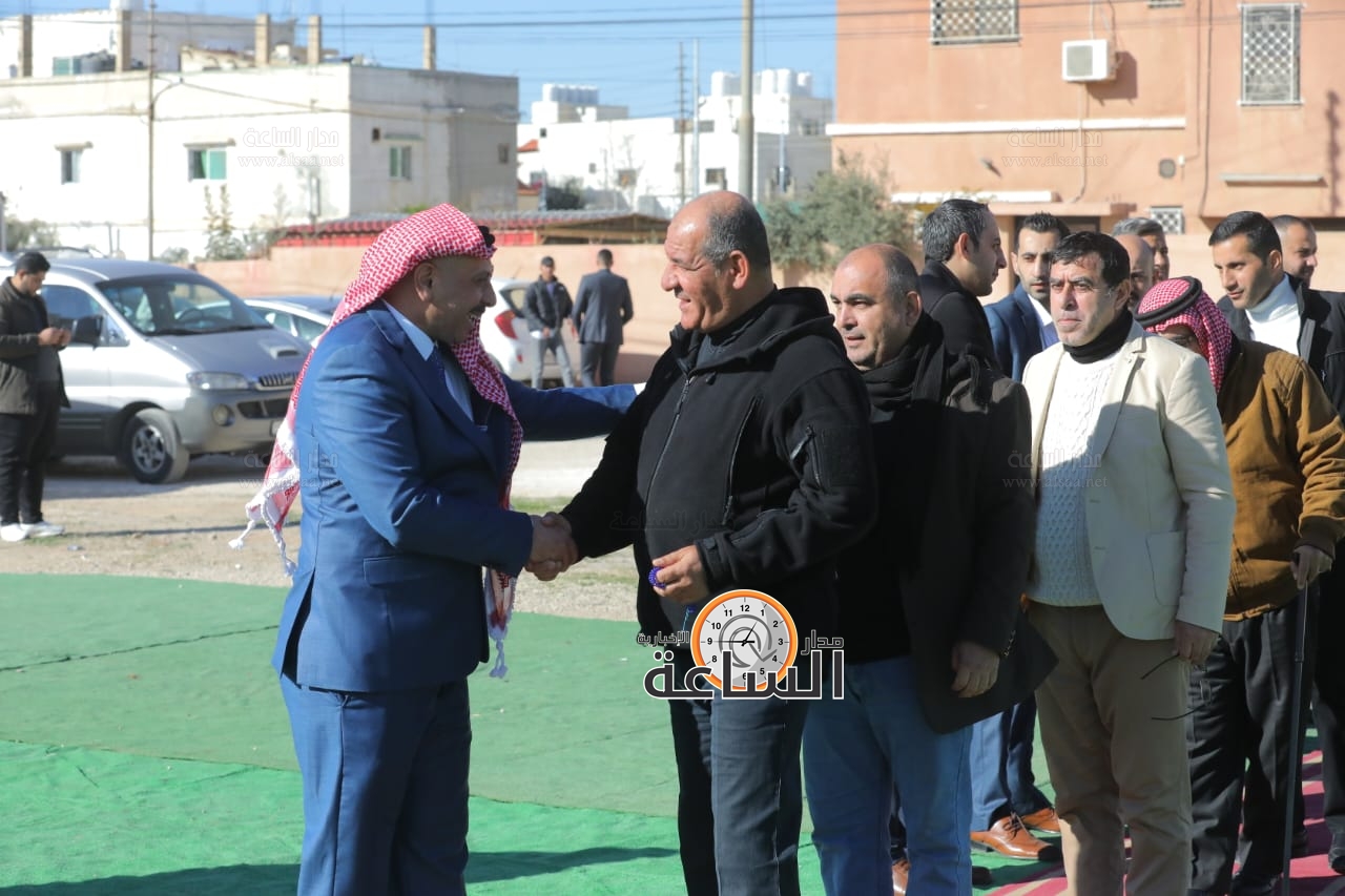 Madar Al-Saa Images 0.023854427862891825