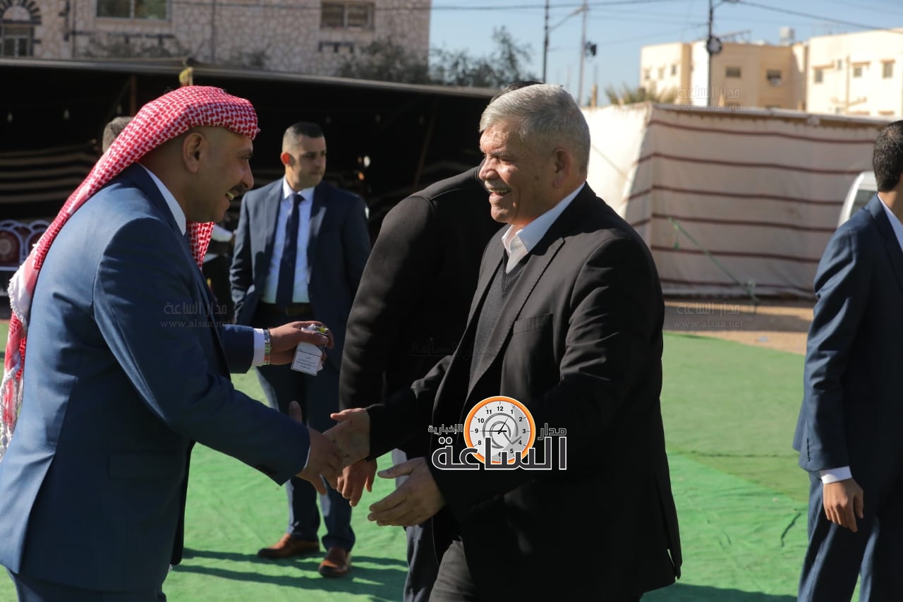 Madar Al-Saa Images 0.4908490593209953