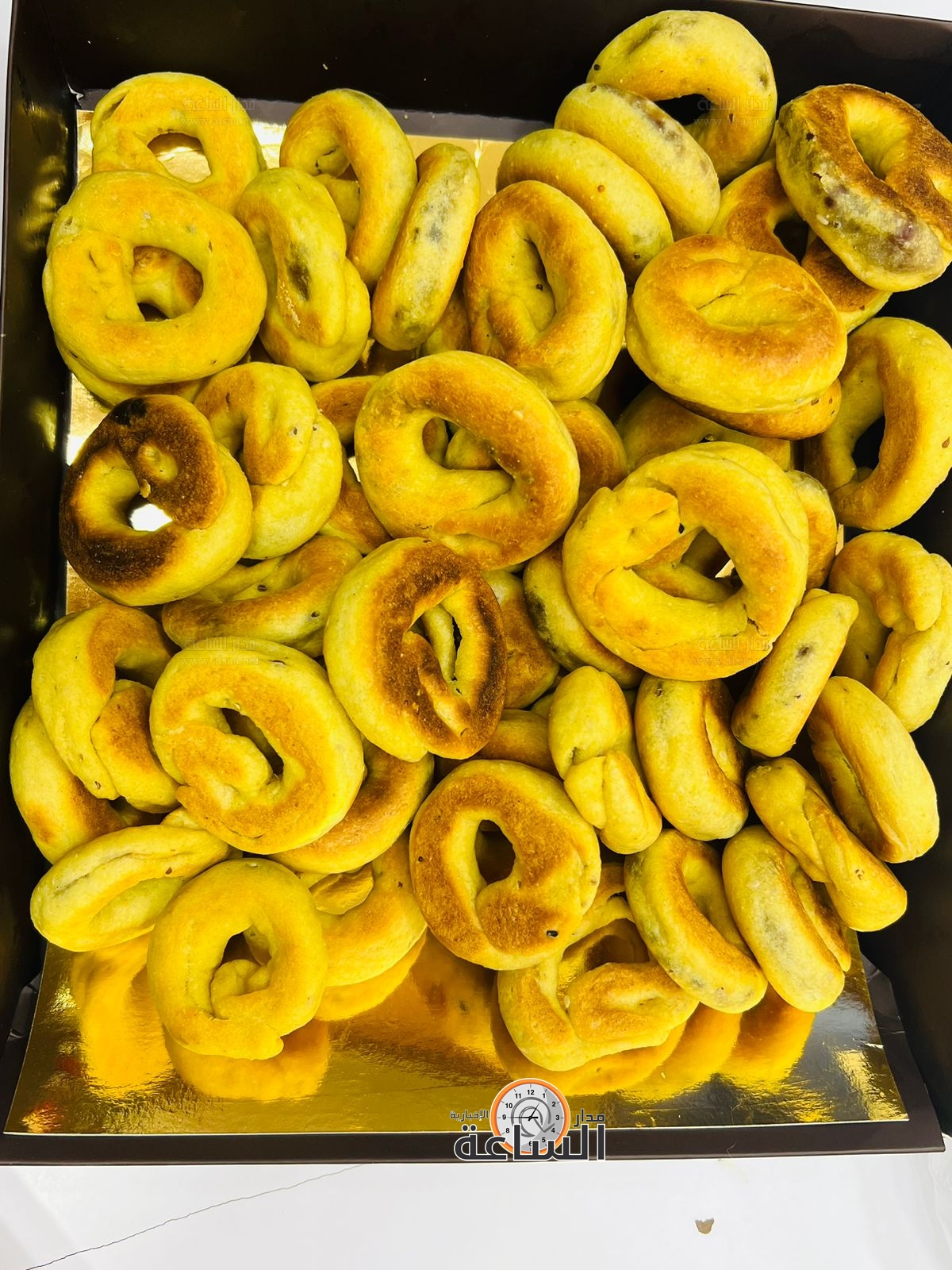 Madar Al-Saa Images 0.48179244538213406