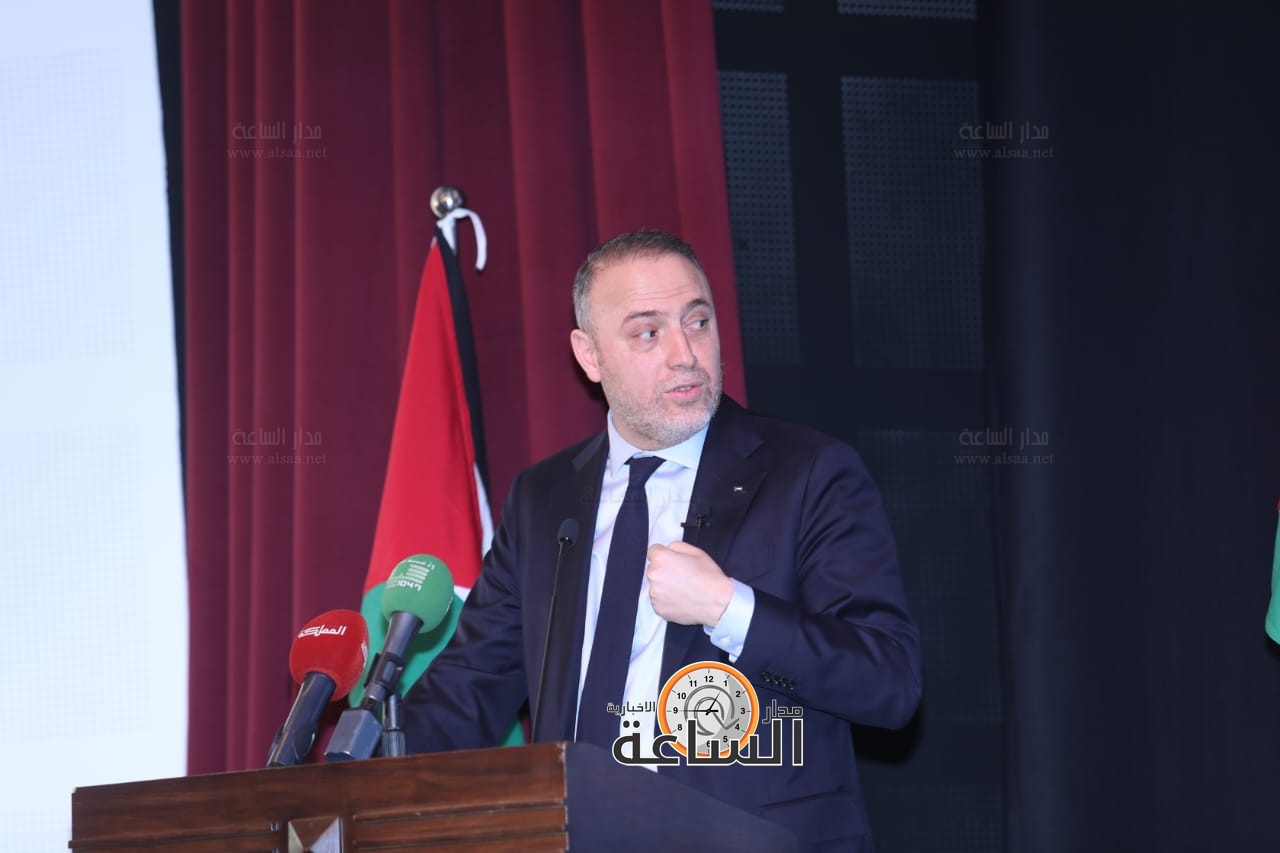 Madar Al-Saa Images 0.9842788527770767