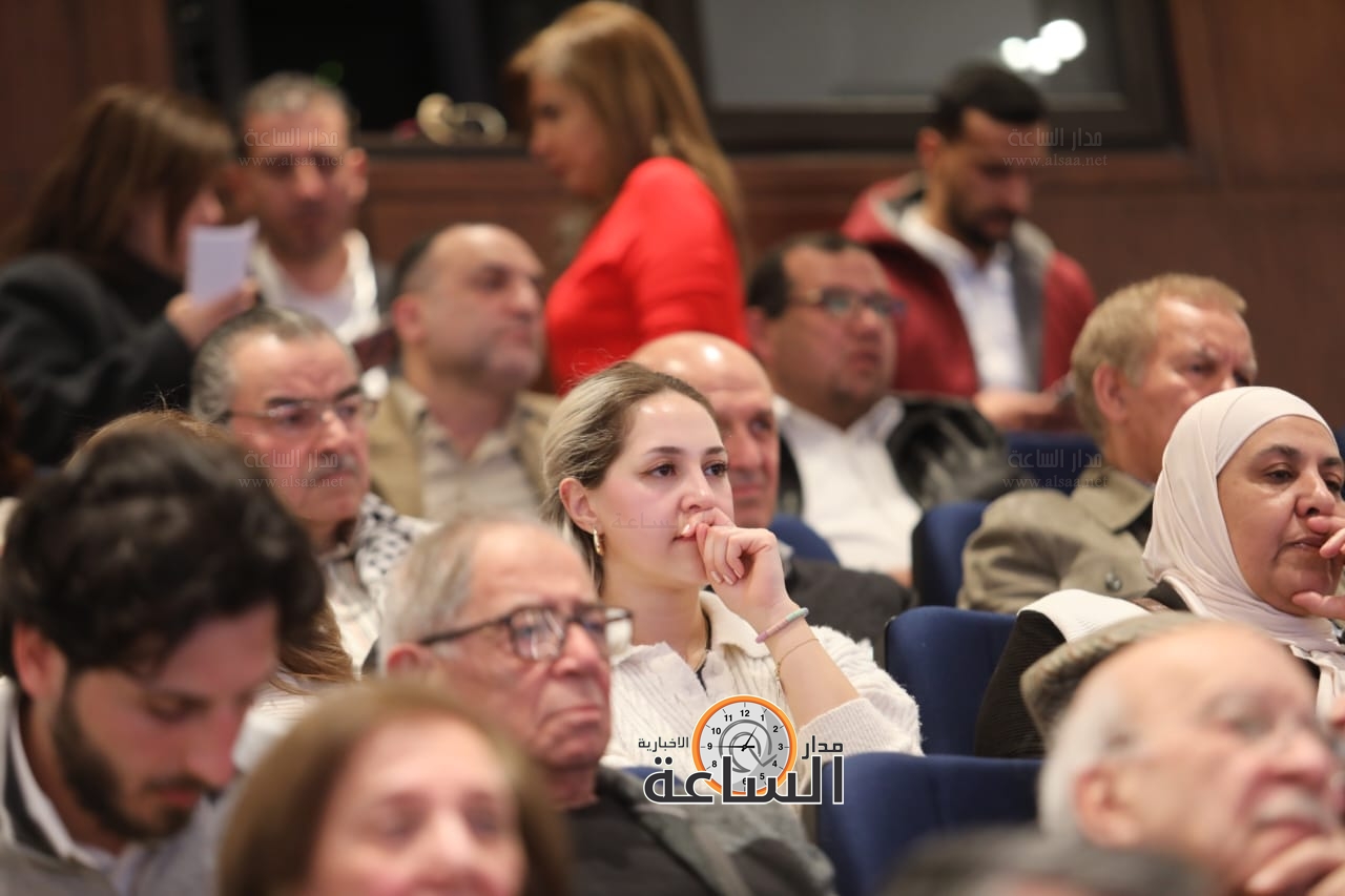 Madar Al-Saa Images 0.7030325442050822