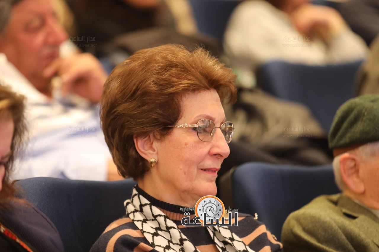 Madar Al-Saa Images 0.9612358448577807