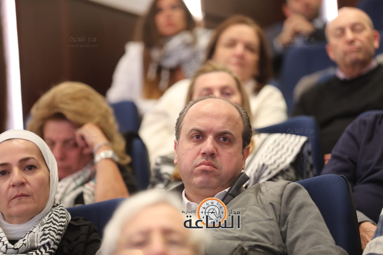 Madar Al-Saa Images 0.6439455609946132