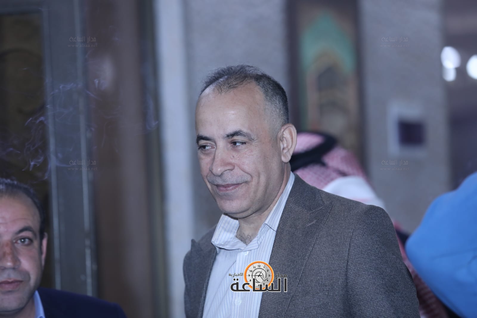 Madar Al-Saa Images 0.3021486372152282