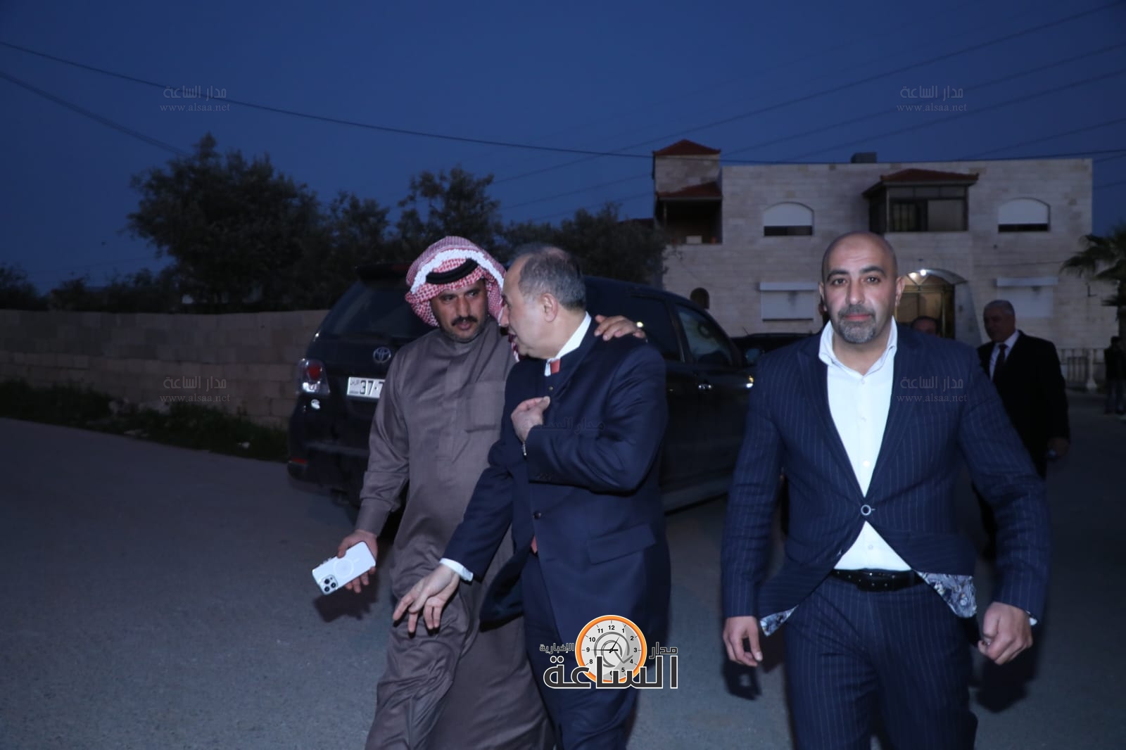 Madar Al-Saa Images 0.8791117878075592