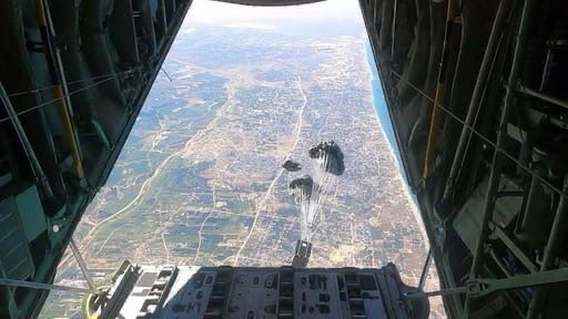 Madar Al-Saa Images 0.3920845834738078