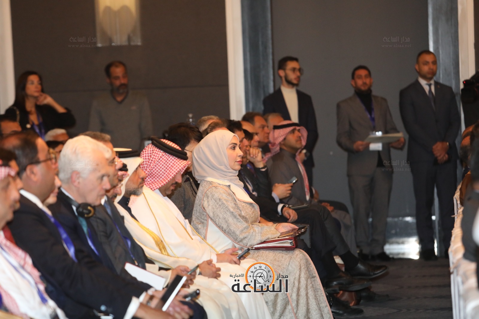 Madar Al-Saa Images 0.6378723232124661