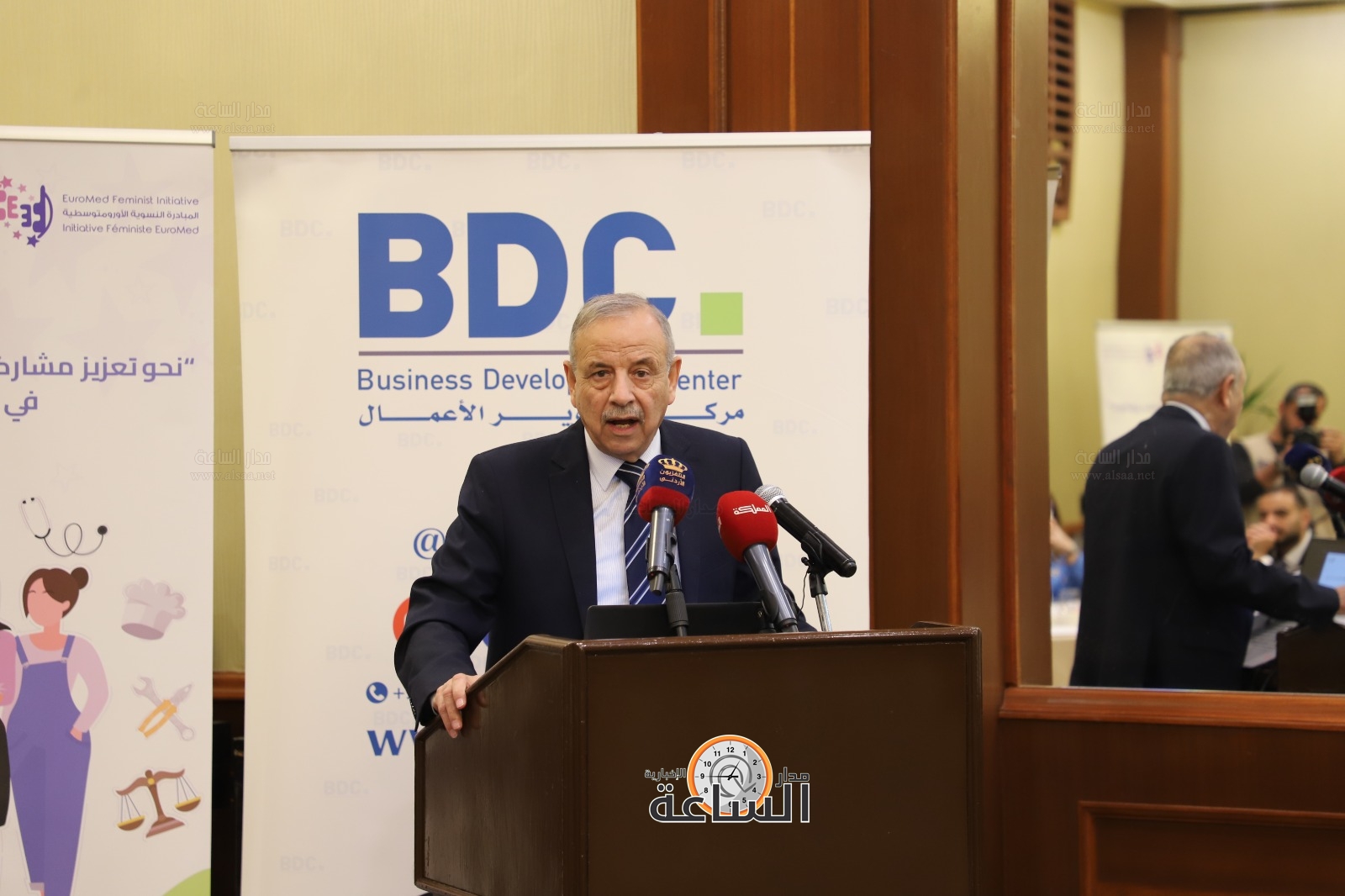 Madar Al-Saa Images 0.10413469559979482