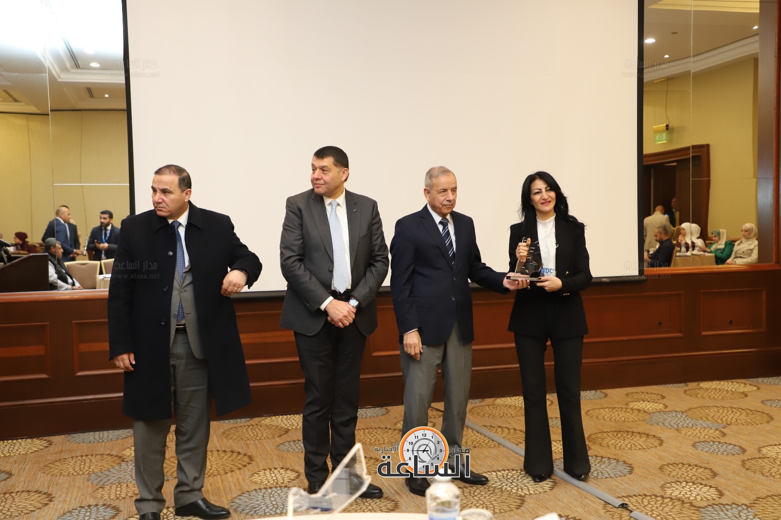 Madar Al-Saa Images 0.7125260978078931