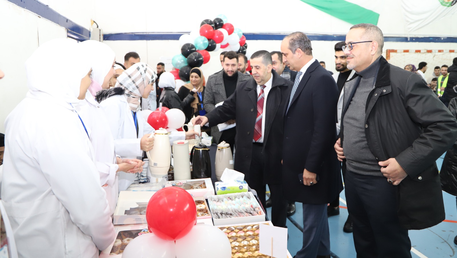 Madar Al-Saa Images 0.8206839952964409