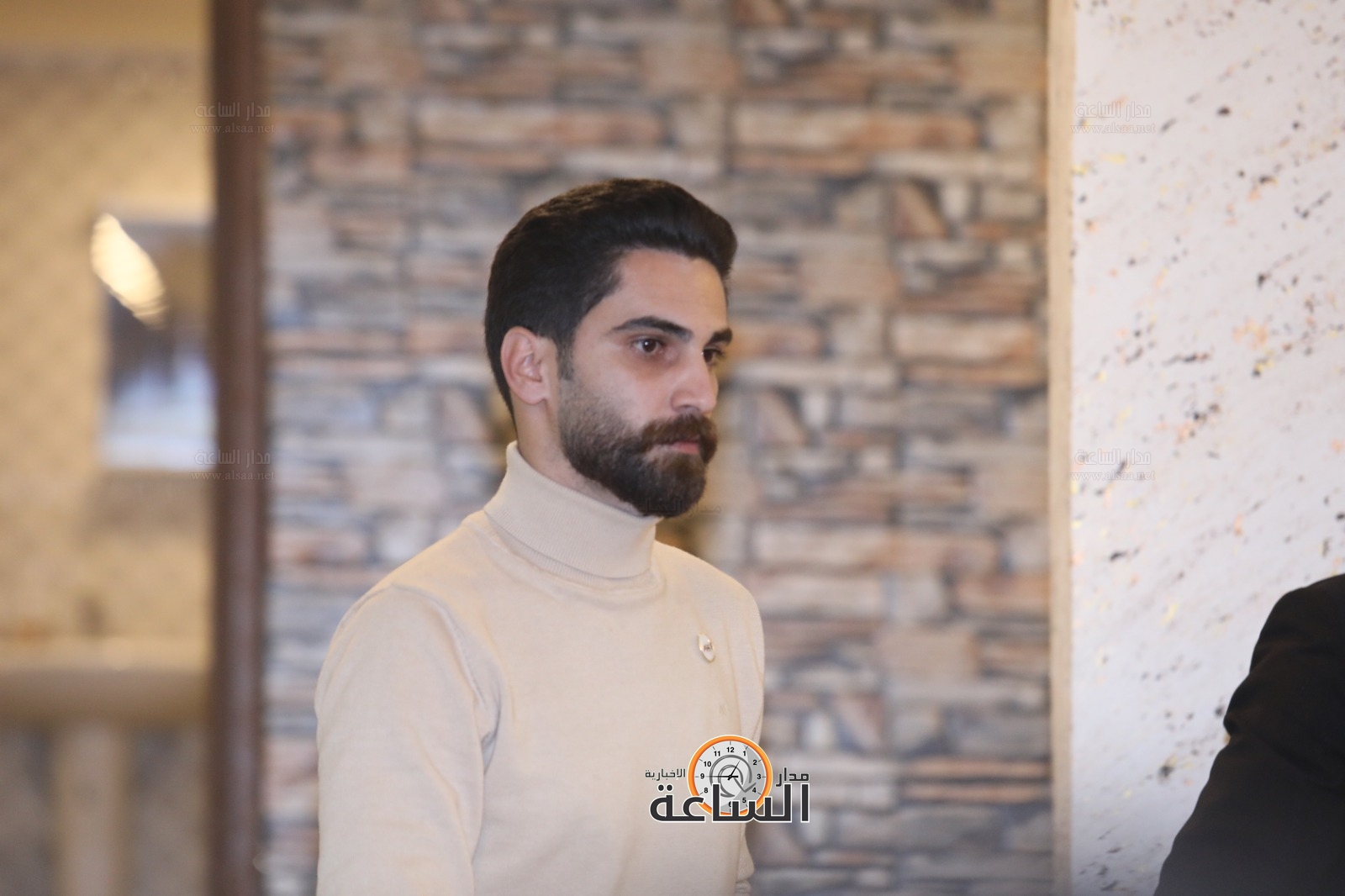 Madar Al-Saa Images 0.49873959544773716