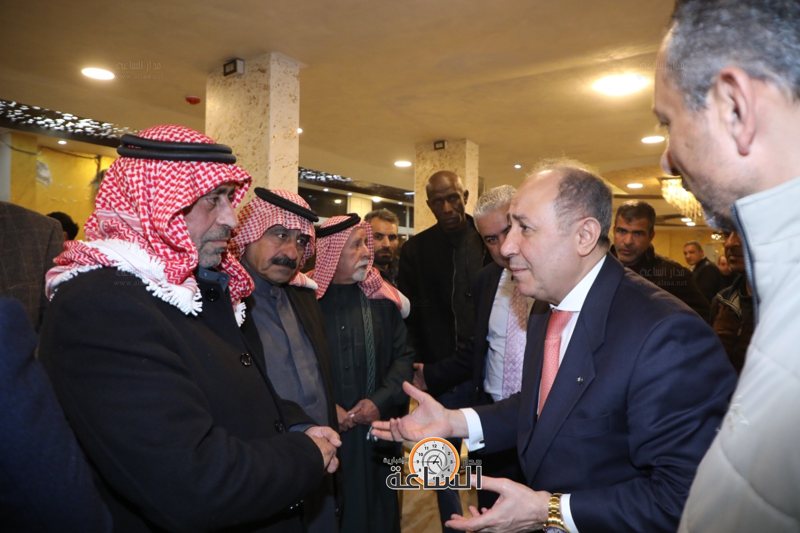 Madar Al-Saa Images 0.7689674195822742