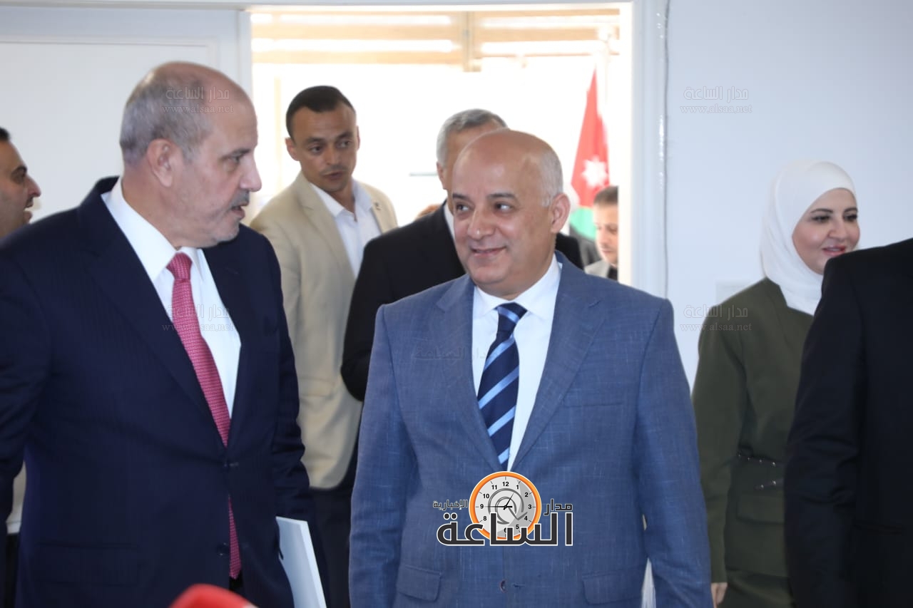 Madar Al-Saa Images 0.5036775328493572