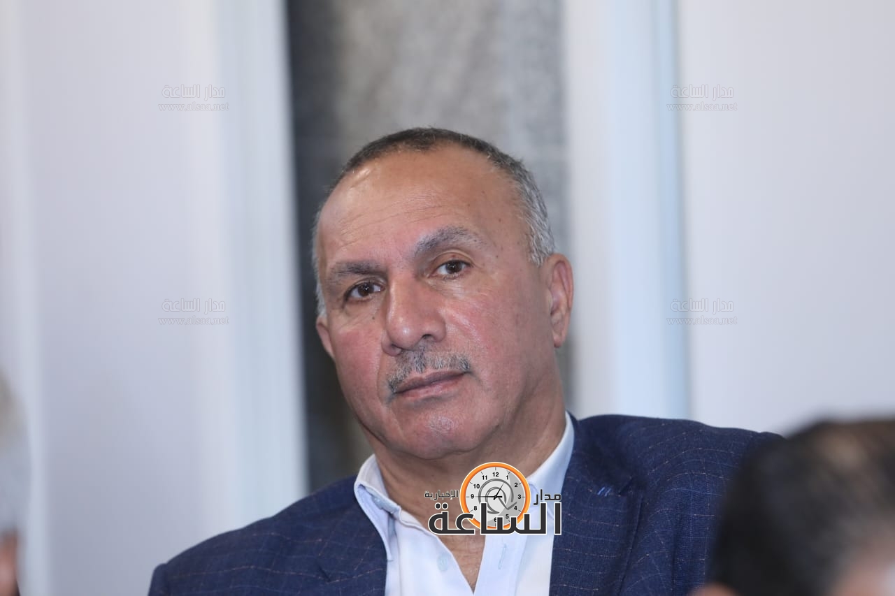 Madar Al-Saa Images 0.7688053080055439