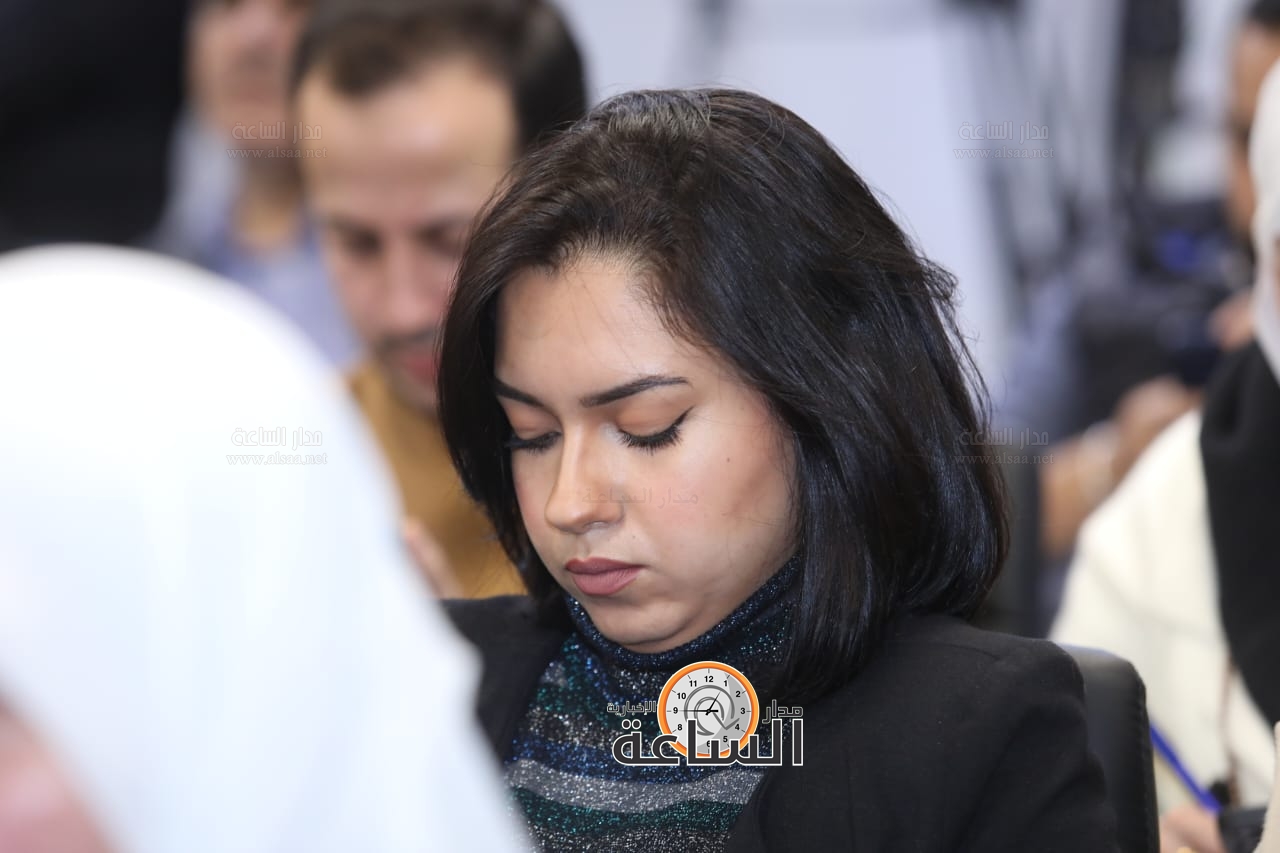 Madar Al-Saa Images 0.3744698204628063