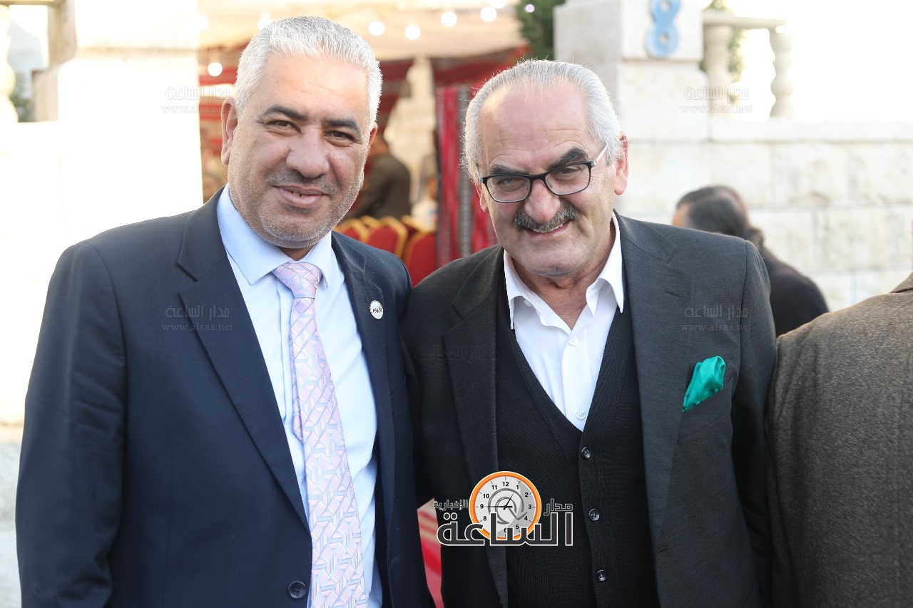 Madar Al-Saa Images 0.38475130314602213