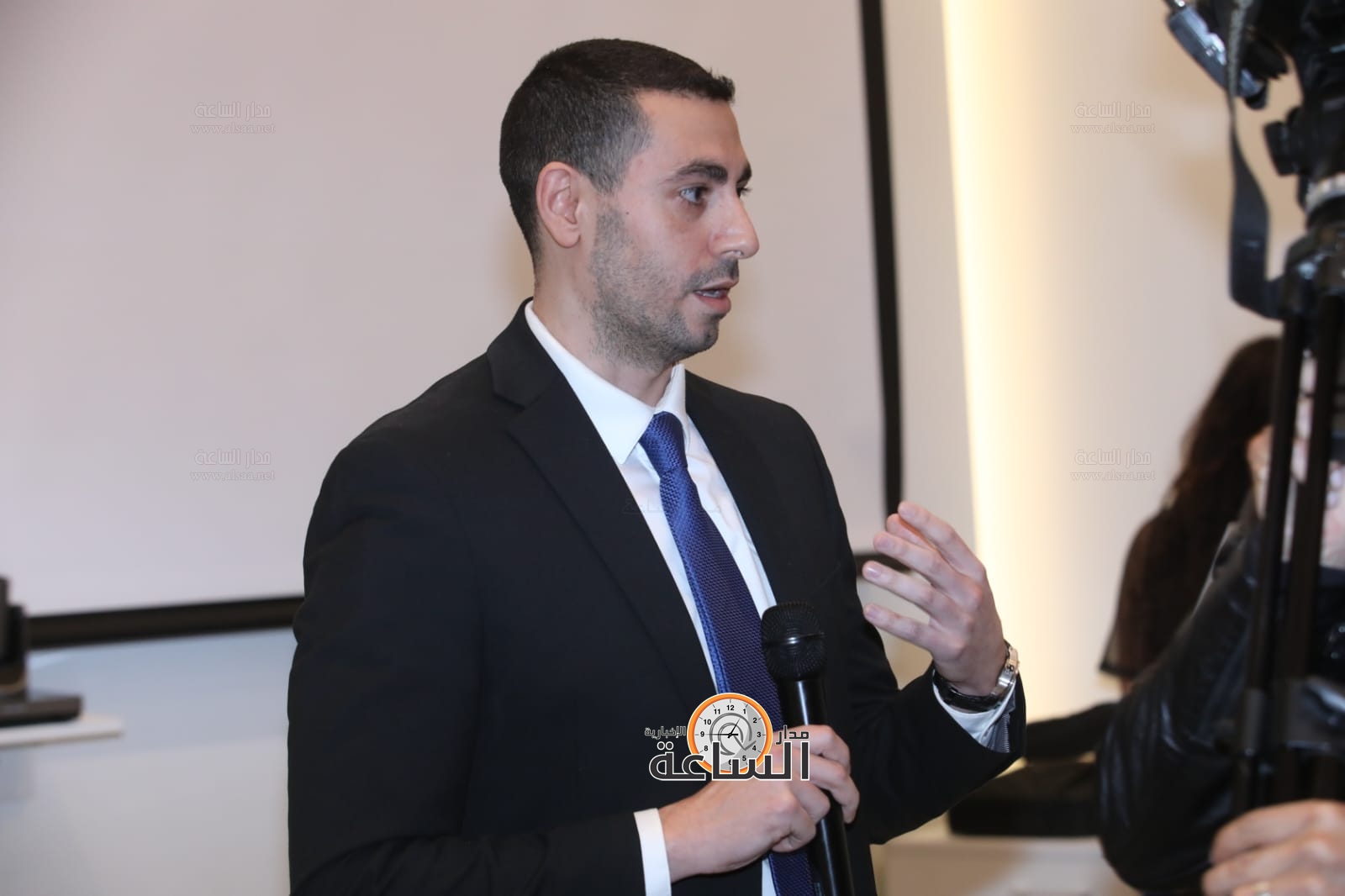 Madar Al-Saa Images 0.7545763244587005