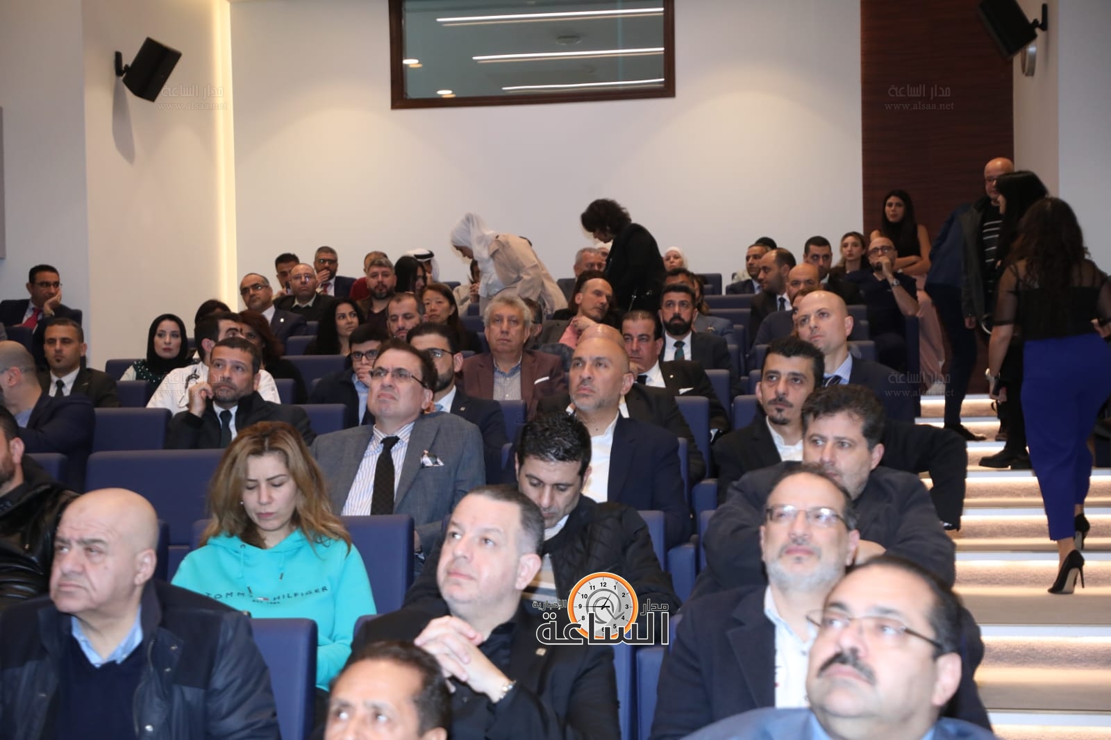 Madar Al-Saa Images 0.4788627454321981