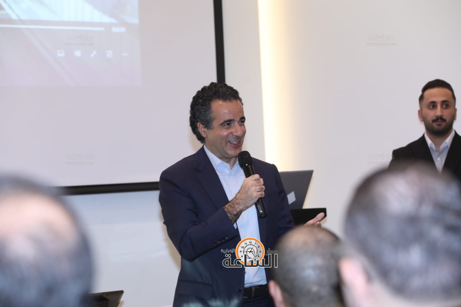 Madar Al-Saa Images 0.5617580094398973