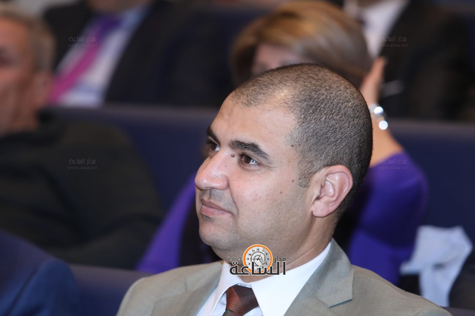 Madar Al-Saa Images 0.06898049494204073