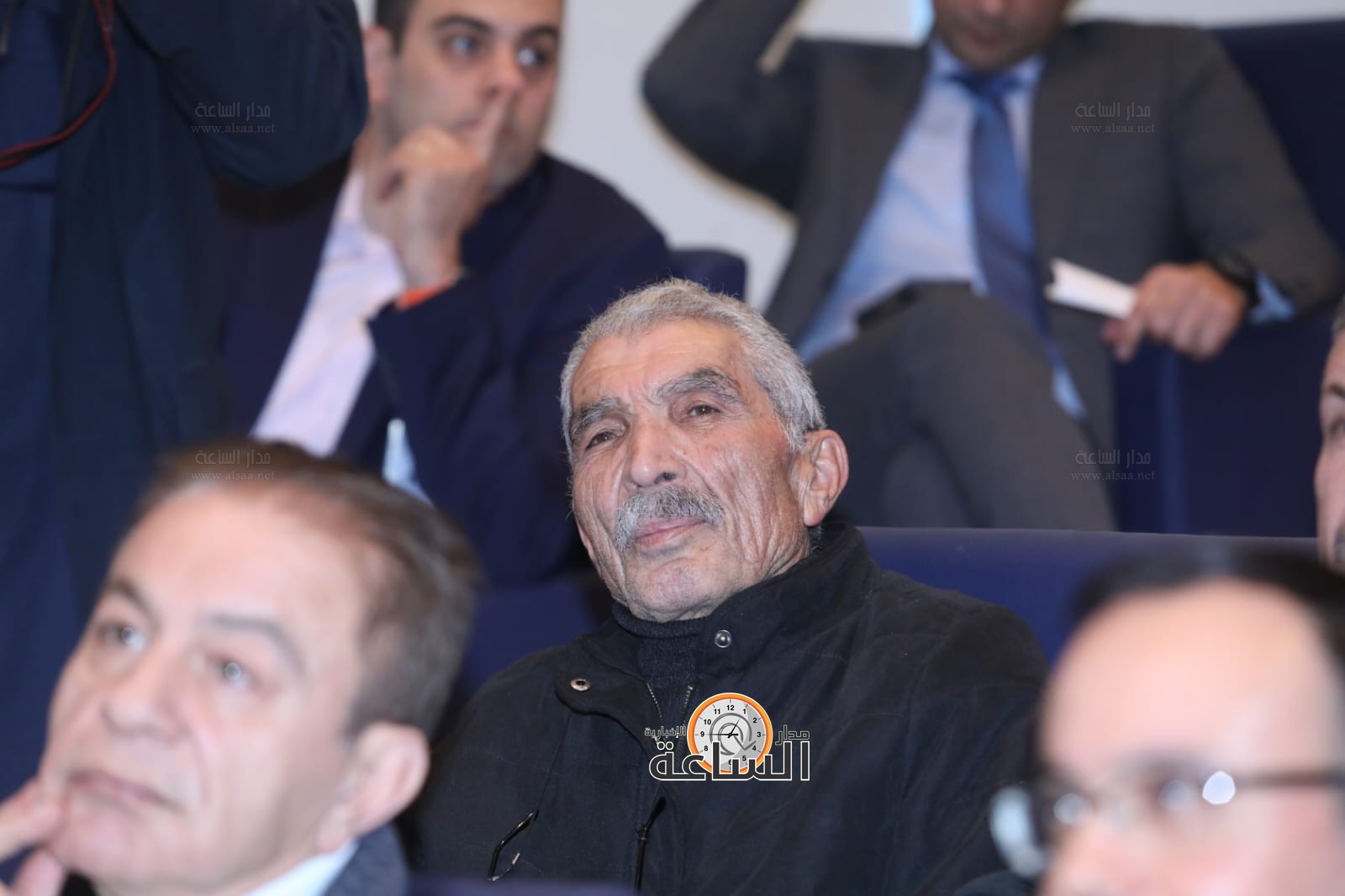 Madar Al-Saa Images 0.6050162661570879