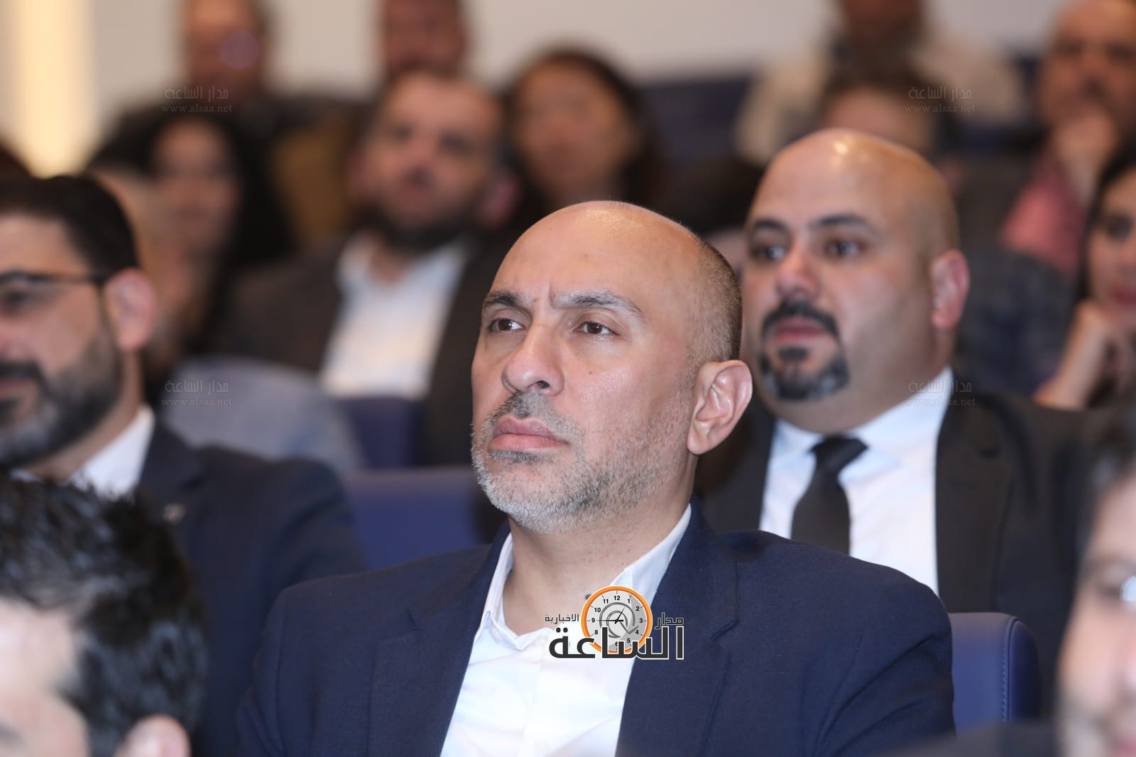 Madar Al-Saa Images 0.4436656068864393