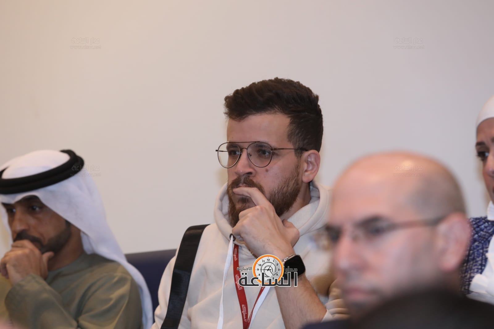 Madar Al-Saa Images 0.441515122821051