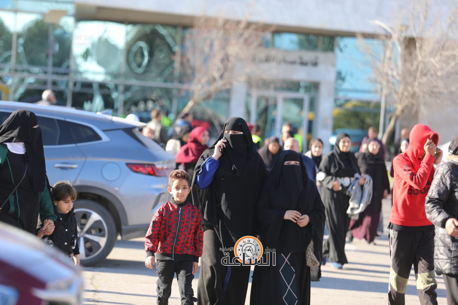 Madar Al-Saa Images 0.9116582339486934