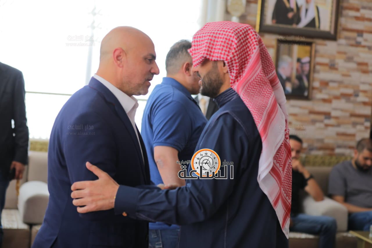 Madar Al-Saa Images 0.004234514568097536