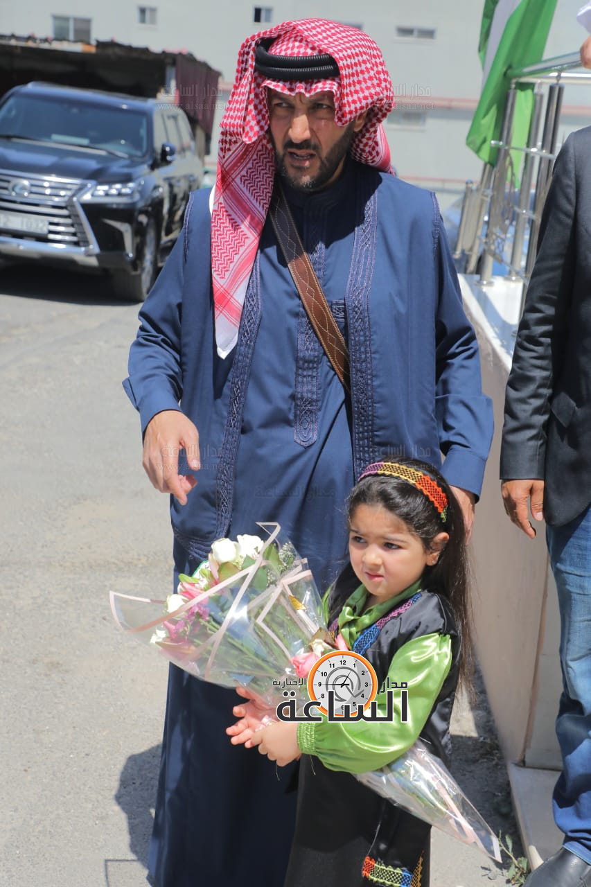 Madar Al-Saa Images 0.1165237461506683