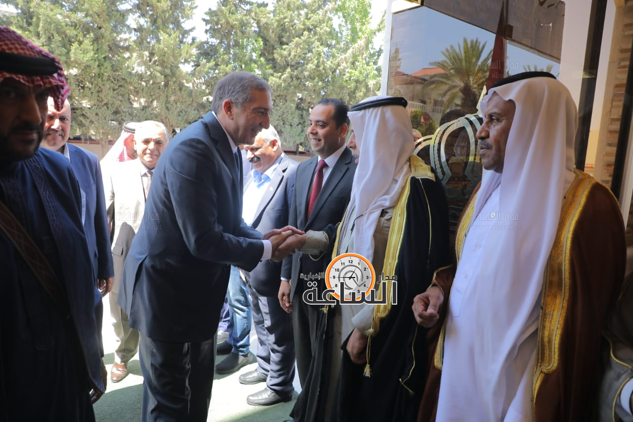 Madar Al-Saa Images 0.8588971245900214