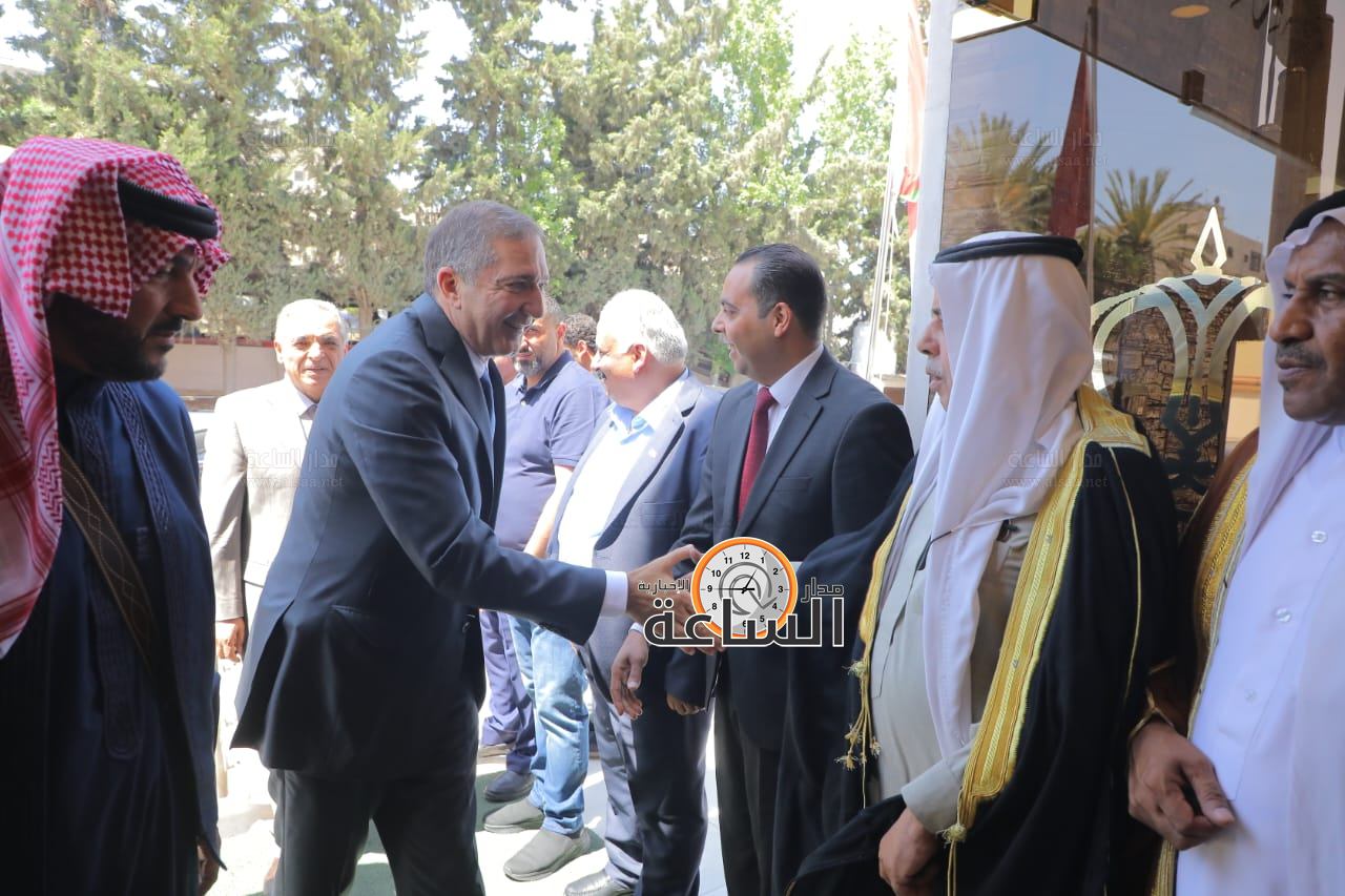 Madar Al-Saa Images 0.601029453443451