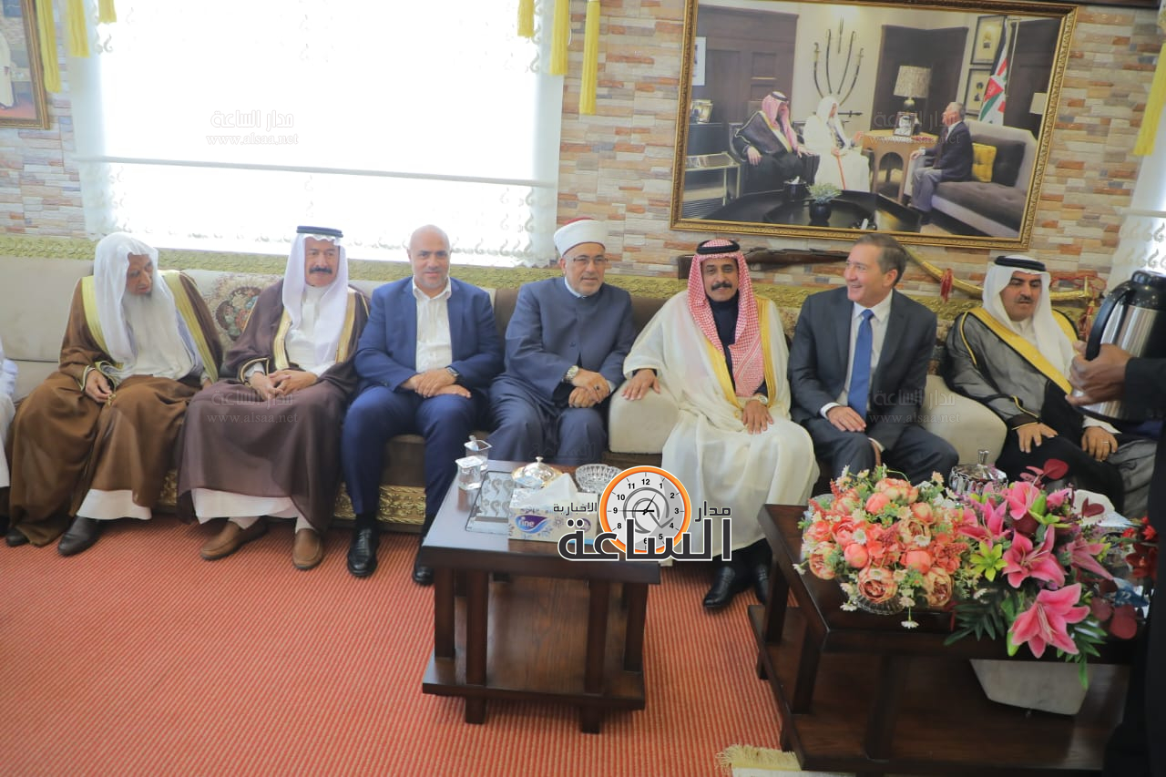 Madar Al-Saa Images 0.3797138411266676