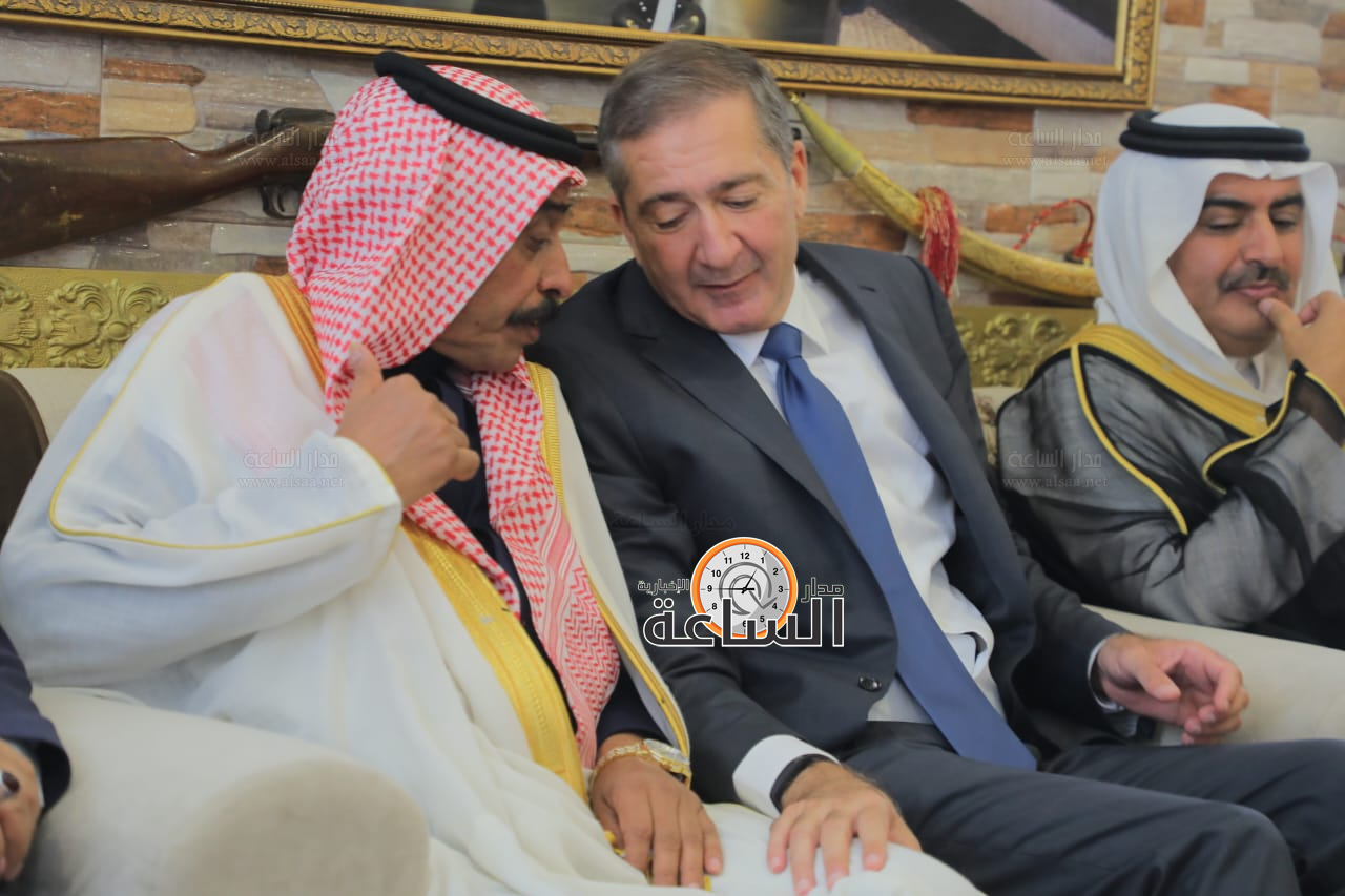 Madar Al-Saa Images 0.9910940680095162