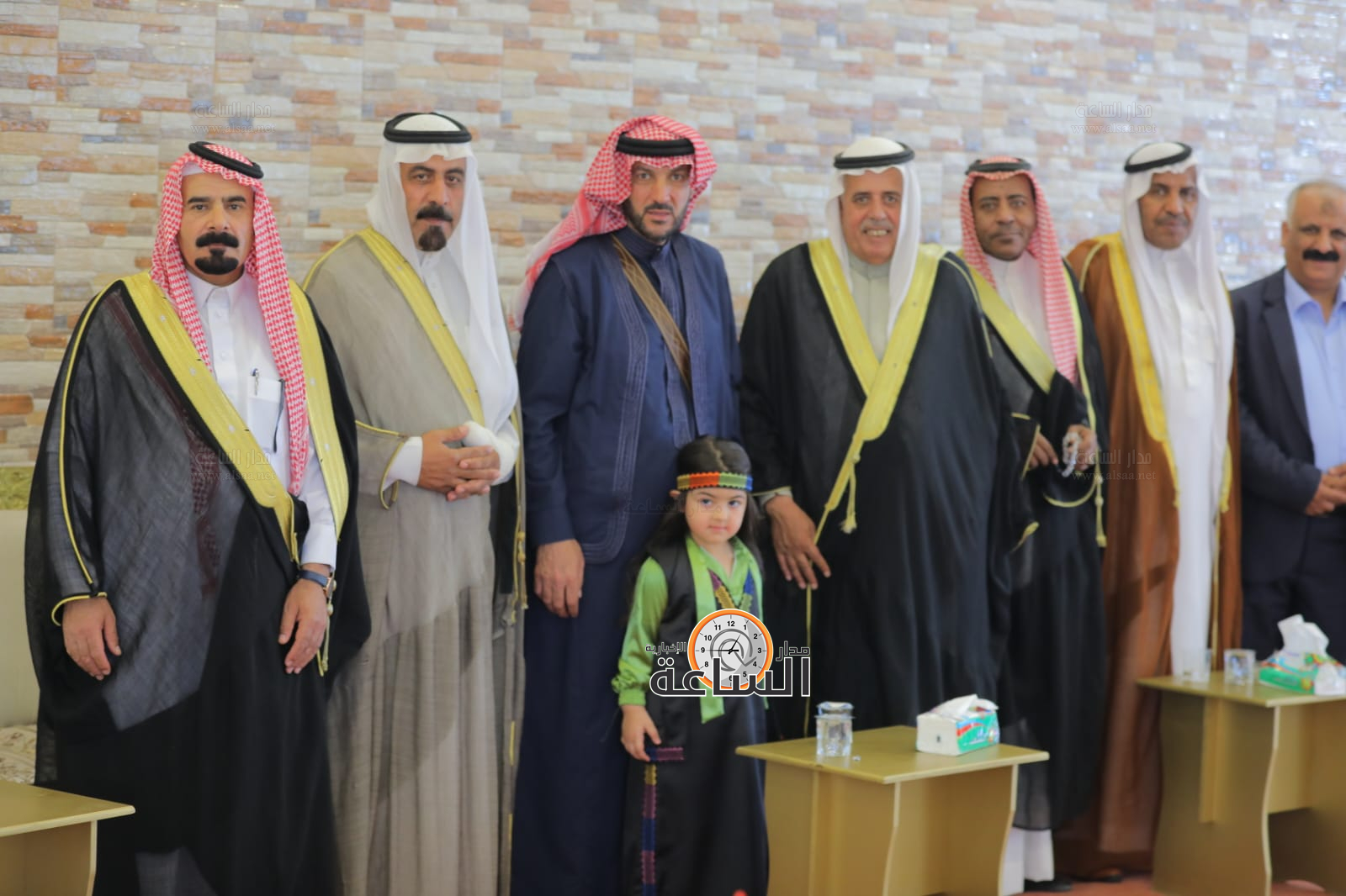 Madar Al-Saa Images 0.3888504369602075