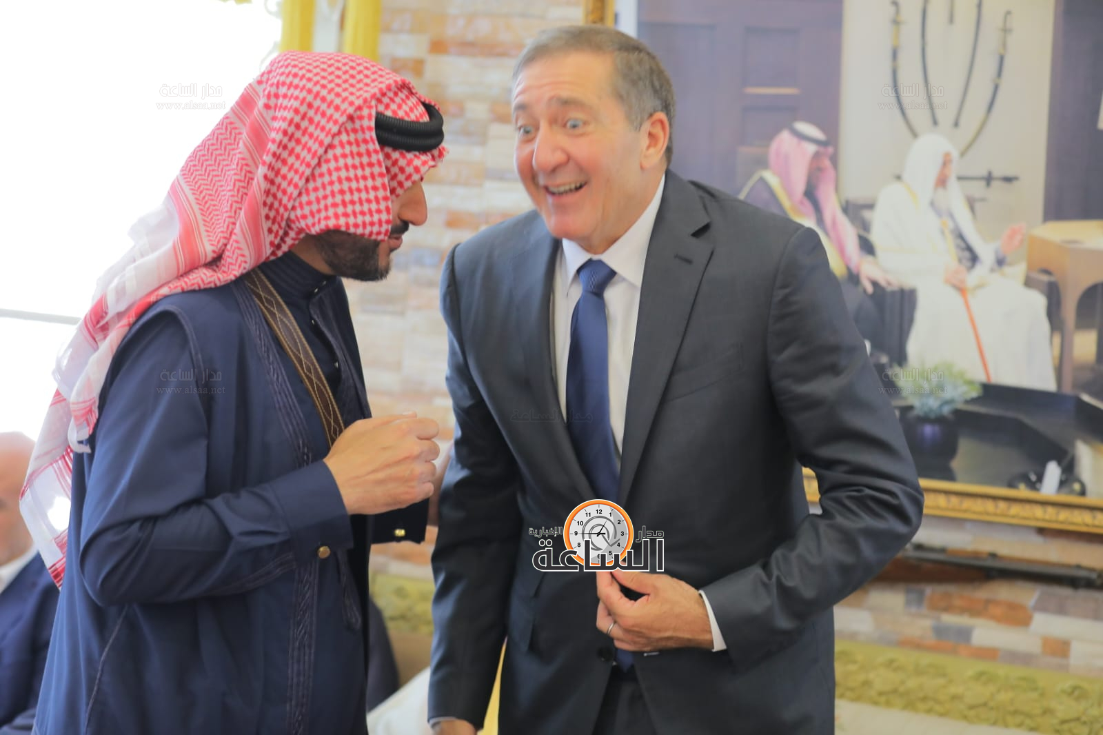 Madar Al-Saa Images 0.14877885868177732